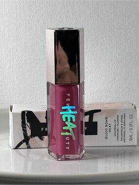 New In Box Fenty Beauty Gloss Bomb Heat Lip Plumper Gloss Lavender Savage